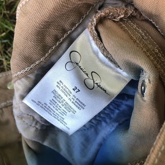 Jessica Simpson Ombré Jean Shorts - Picture 5 of 5